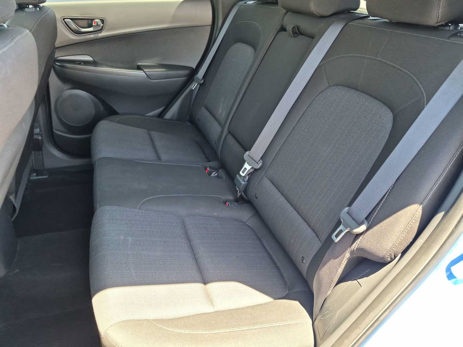 Certified 2022 Hyundai Kona SEL FWD image 18
