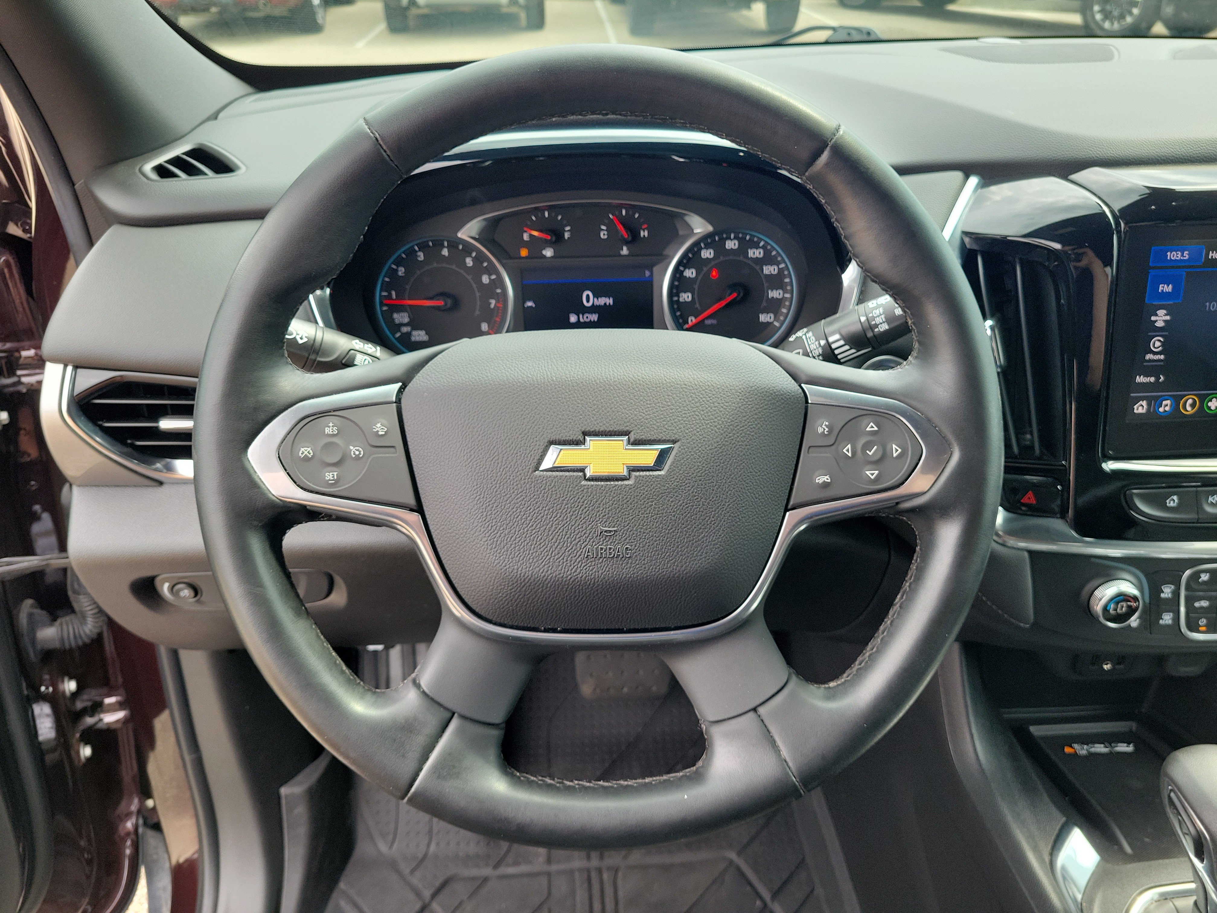 Used 2023 Chevrolet Traverse LT FWD image 22
