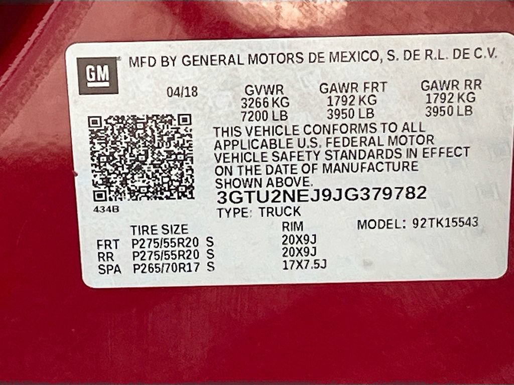 Used 2018 GMC Sierra 1500 SLT AWD/4WD image 32