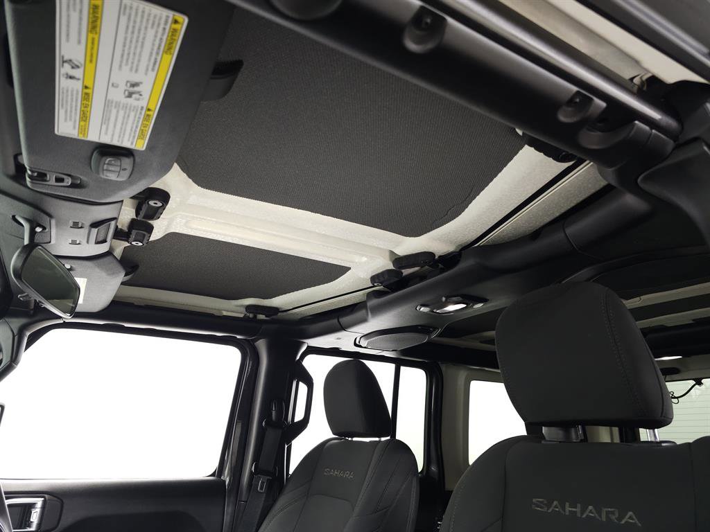 Used 2018 Jeep Wrangler Unlimited Sahara w/ Dual Top Group image 16