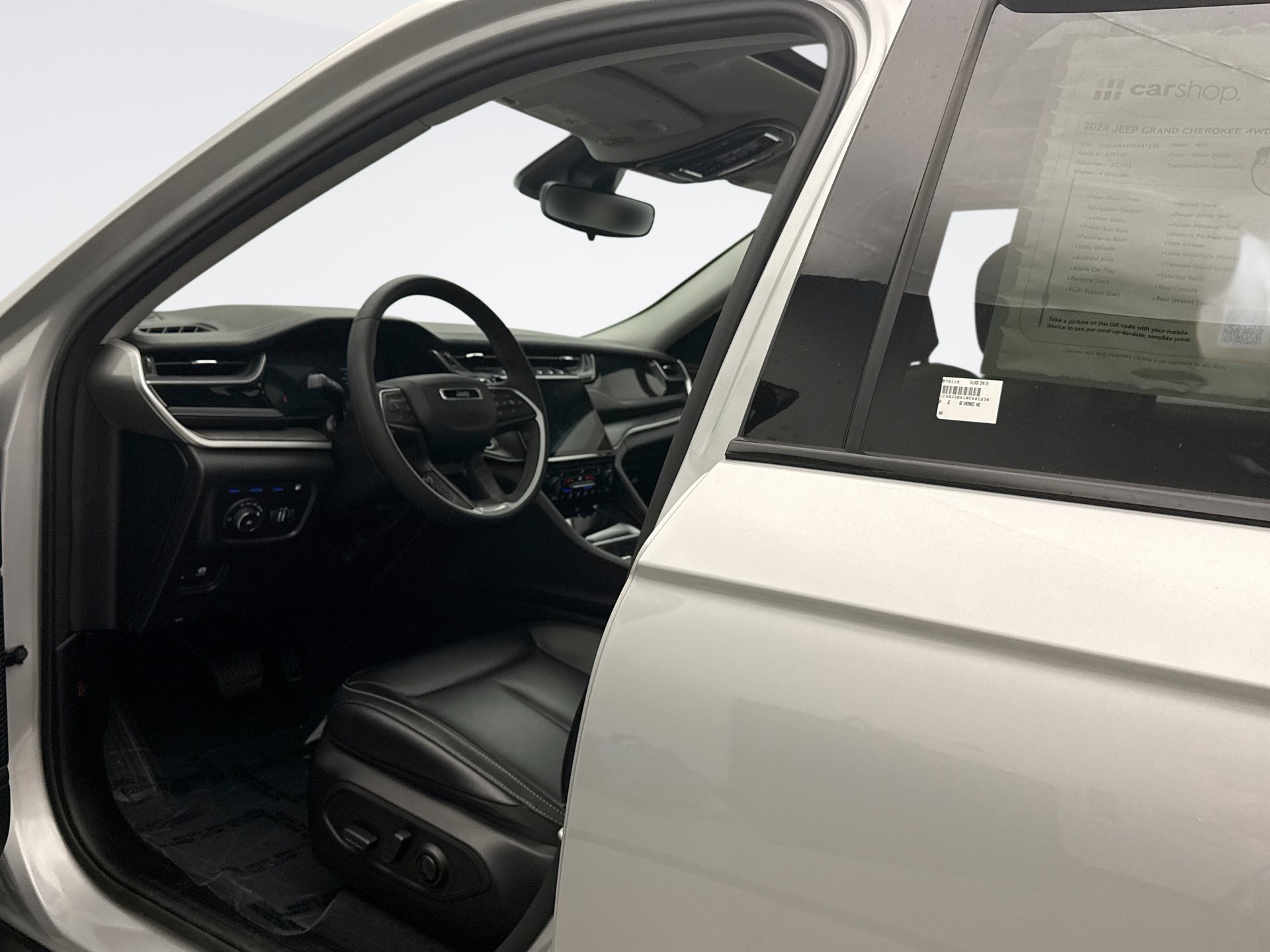 Used 2024 Jeep Grand Cherokee Limited 4xe AWD/4WD image 10