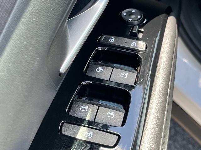 Used 2022 Hyundai Santa Cruz Limited AWD/4WD image 30