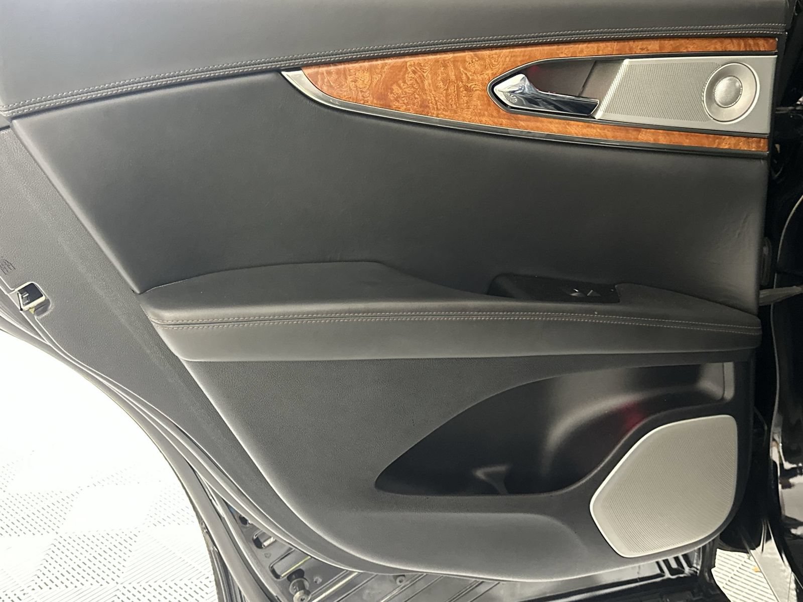 Used 2019 Lincoln Nautilus Black Label AWD/4WD image 30
