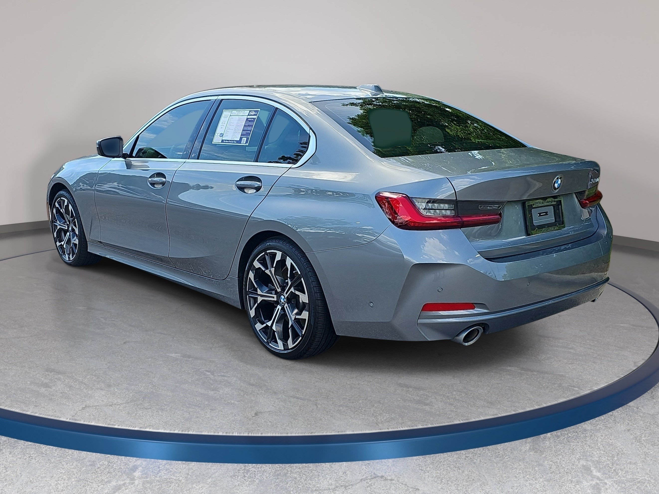 Certified 2025 BMW 330i Sedan w/ Premium Package RWD image 8