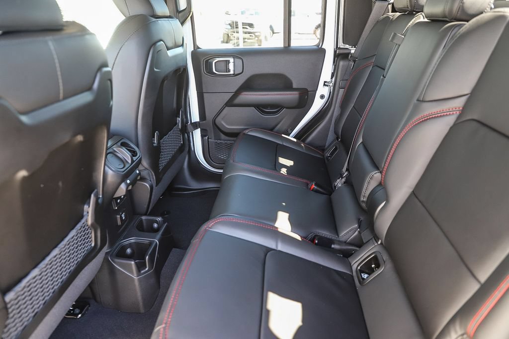 New 2026 Jeep Gladiator Rubicon AWD/4WD image 19