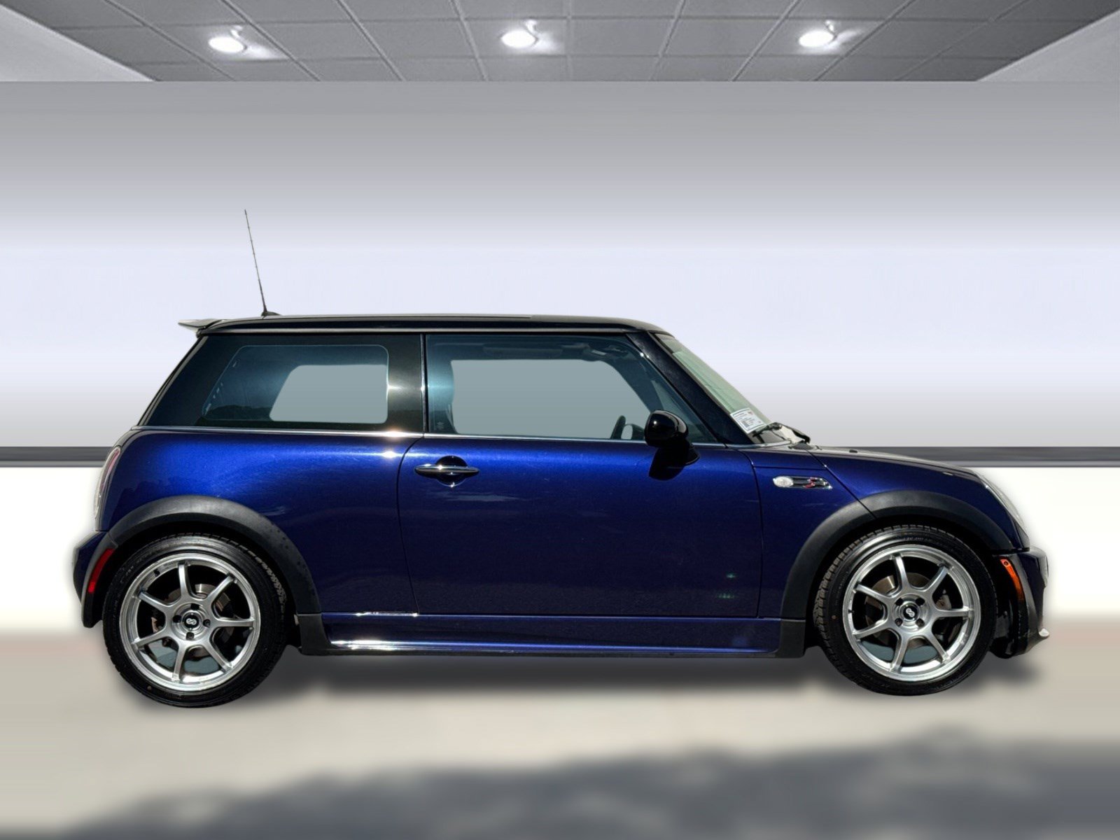 Used 2005 MINI Cooper S FWD image 7