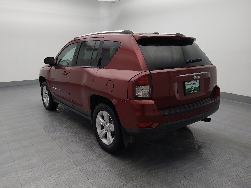 Used 2014 Jeep Compass Latitude FWD image 5