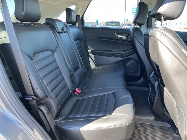 Used 2022 Ford Edge SEL w/ Convenience Package image 11
