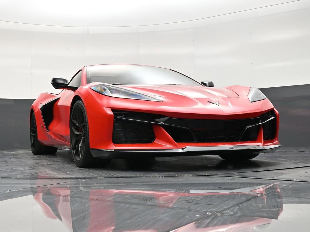 Used 2025 Chevrolet Corvette Z06 image 26