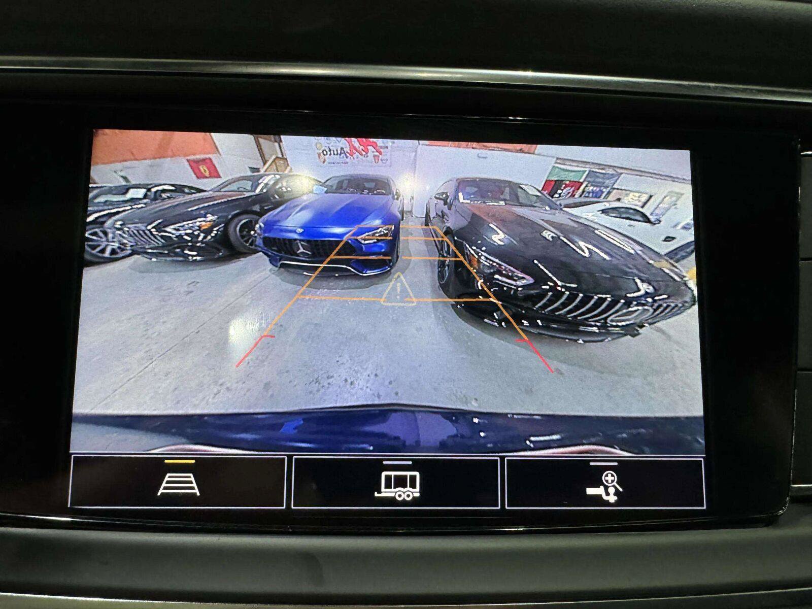 Used 2023 Buick Enclave Essence w/ Experience Buick Package AWD/4WD image 37