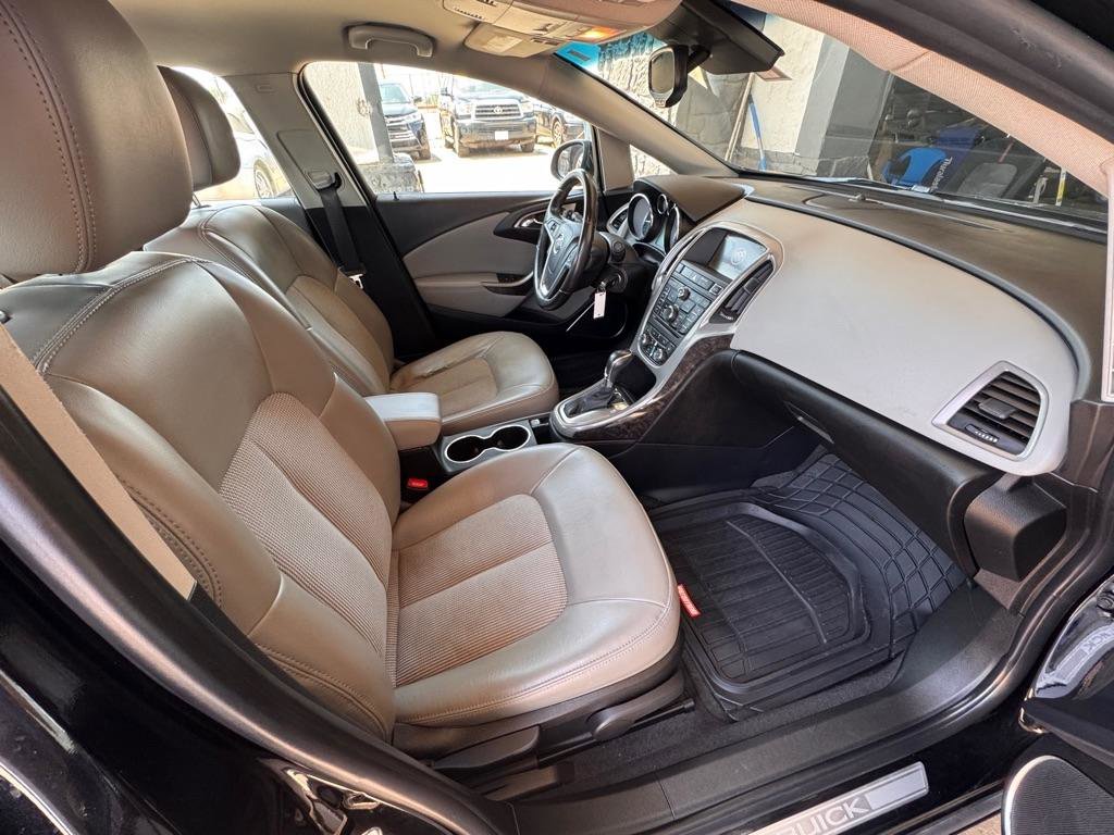 Used 2017 Buick Verano Sport Touring FWD image 18