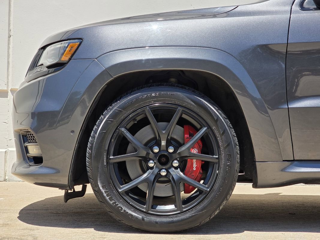 Used 2017 Jeep Grand Cherokee SRT w/ Trailer Tow Group IV AWD/4WD image 48