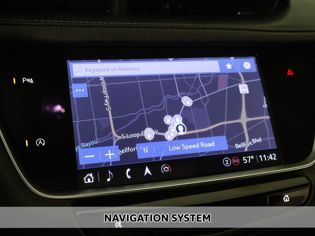 Used 2023 Cadillac XT5 Premium Luxury image 3