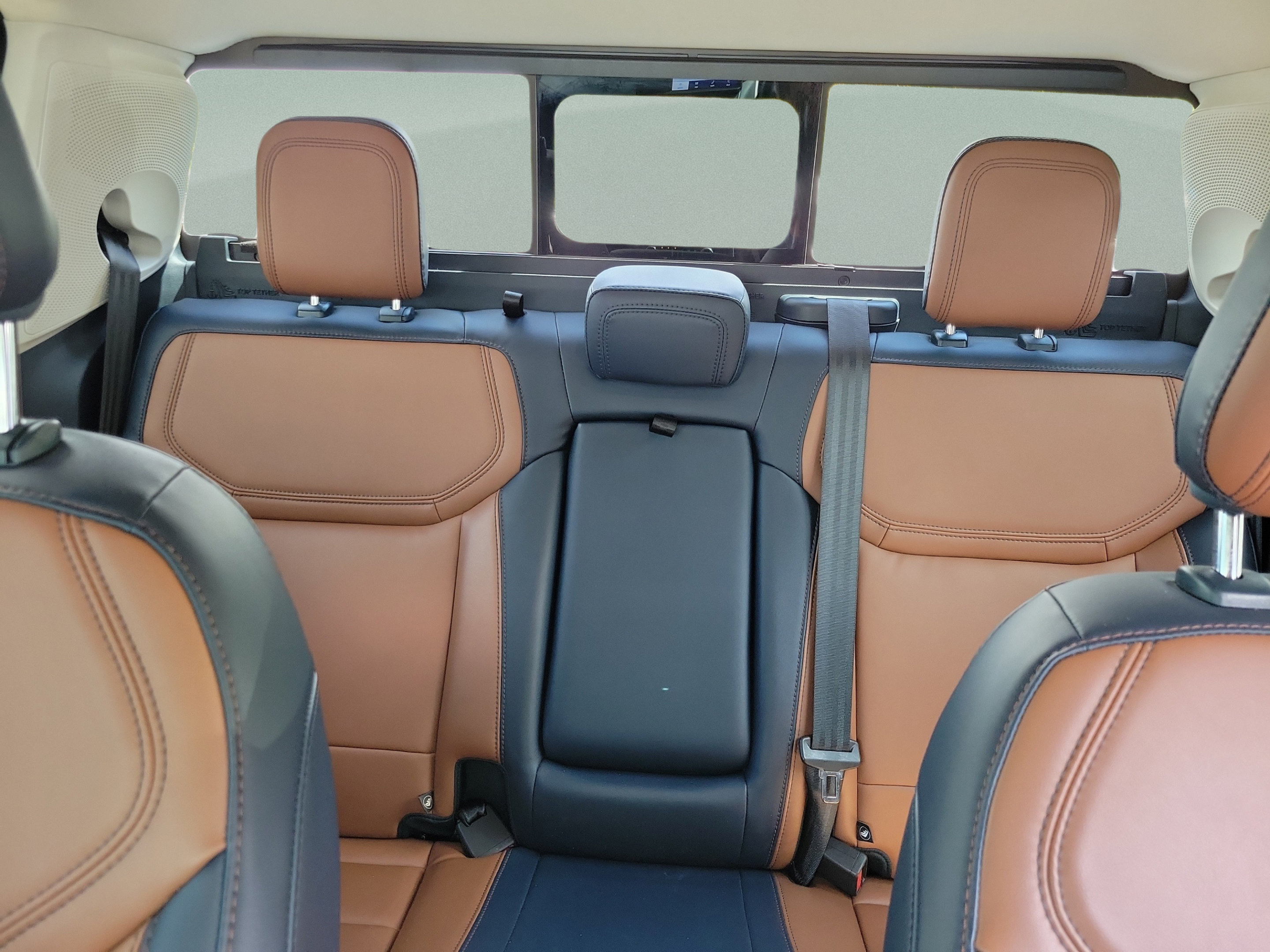 Used 2022 Ford Maverick Lariat w/ Lariat Luxury Package FWD image 9