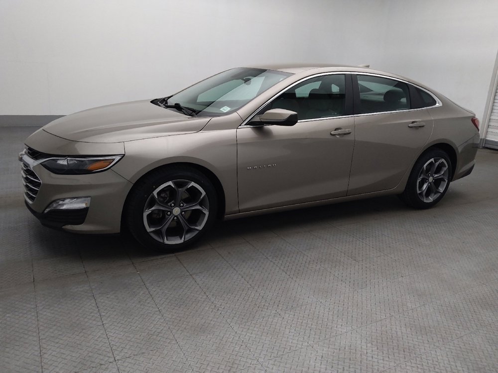 Used 2022 Chevrolet Malibu LT image 2