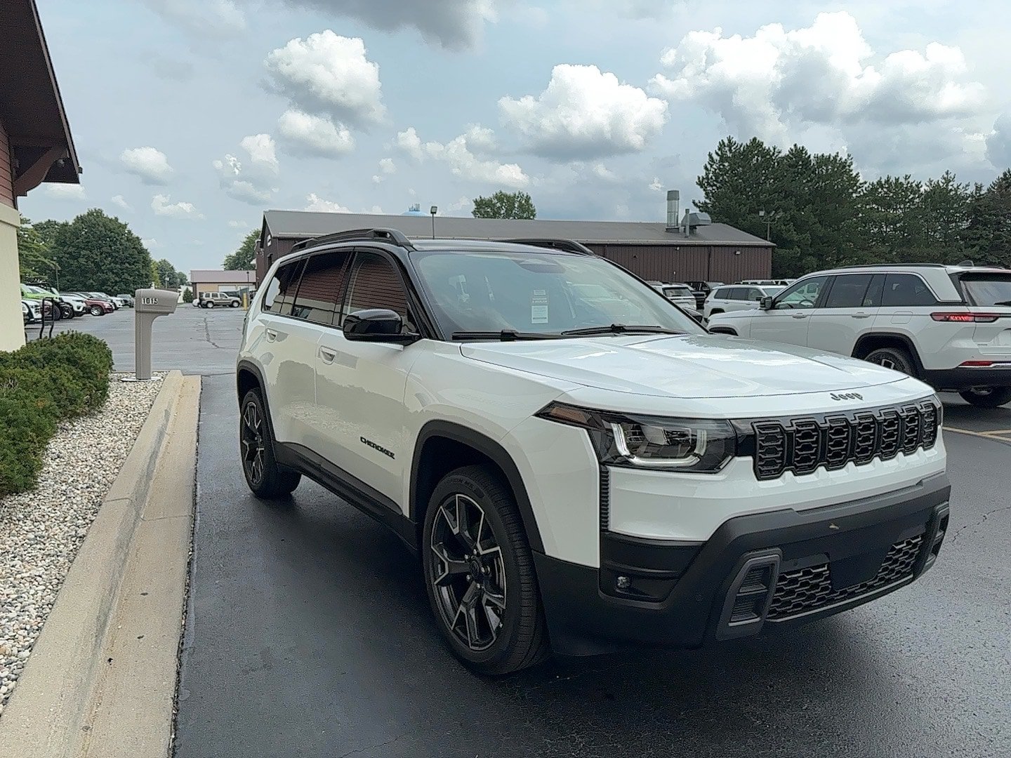 New 2026 Jeep Cherokee Overland AWD/4WD image 4