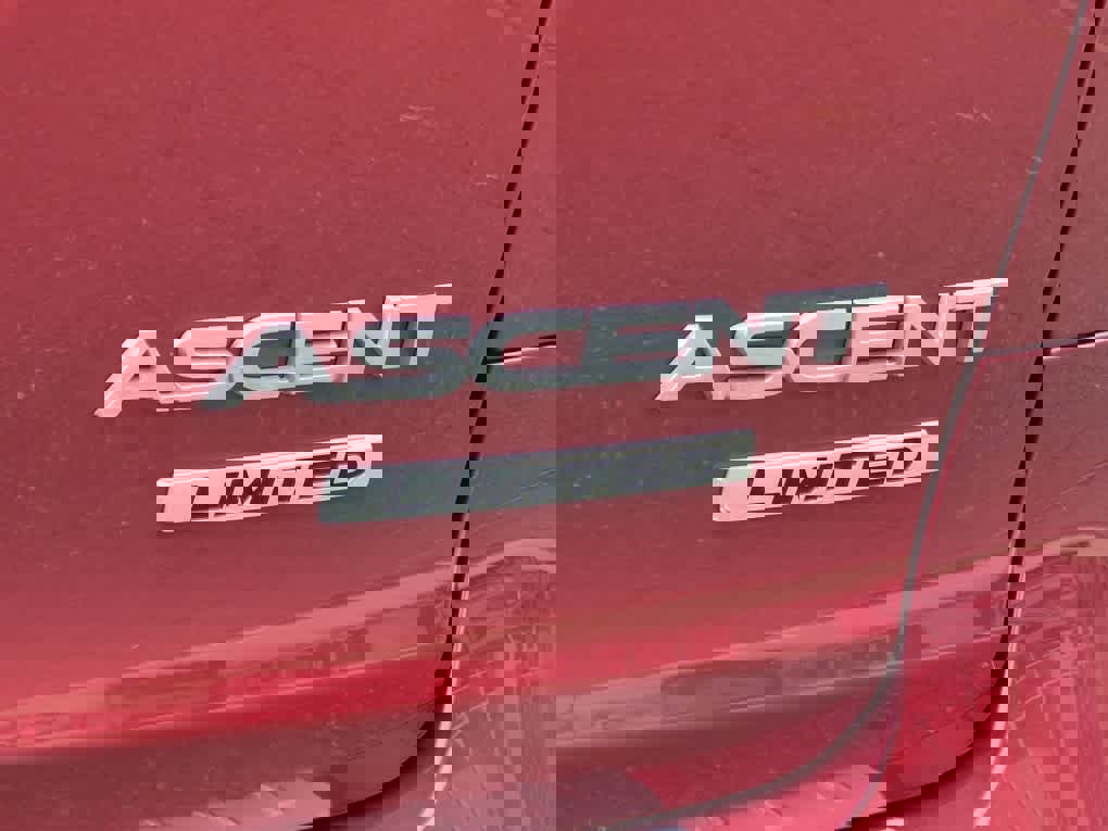 Used 2020 Subaru Ascent Limited image 29