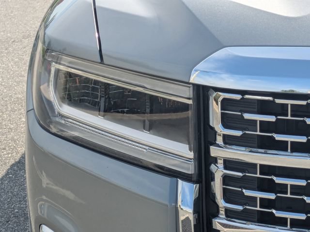 Used 2023 GMC Acadia Denali w/ Trailering Package FWD image 10