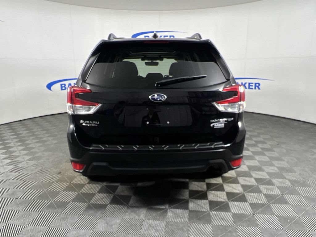 Used 2019 Subaru Forester Premium w/ All-Weather Package AWD/4WD image 8