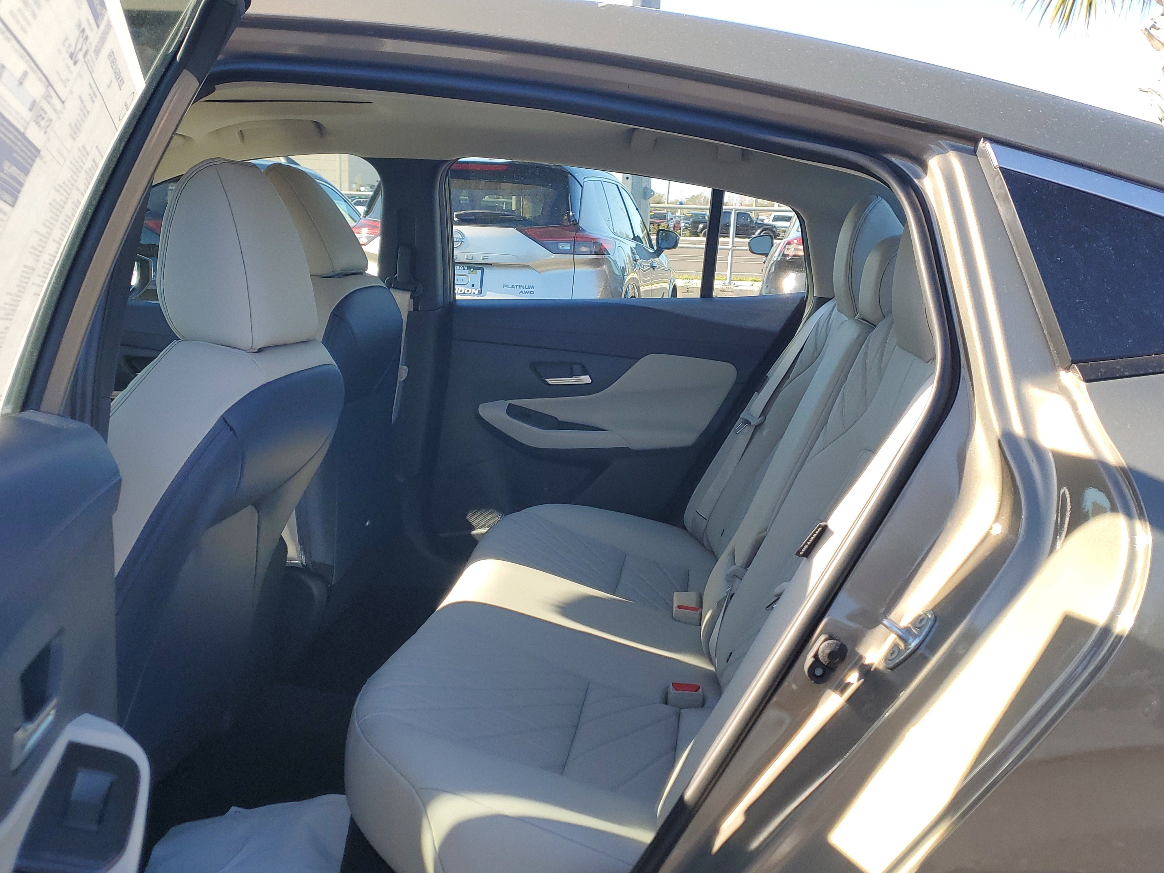 New 2026 Nissan Sentra SL w/ Floor Mat Package FWD image 8