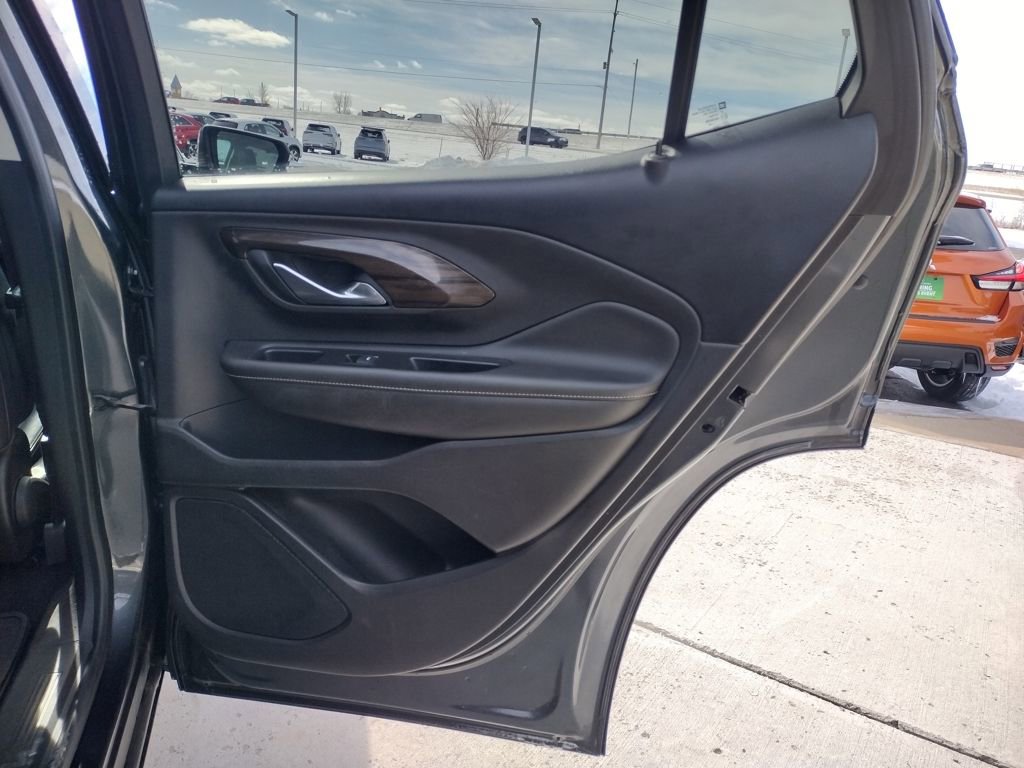 Used 2019 GMC Terrain Denali w/ Comfort Package image 18