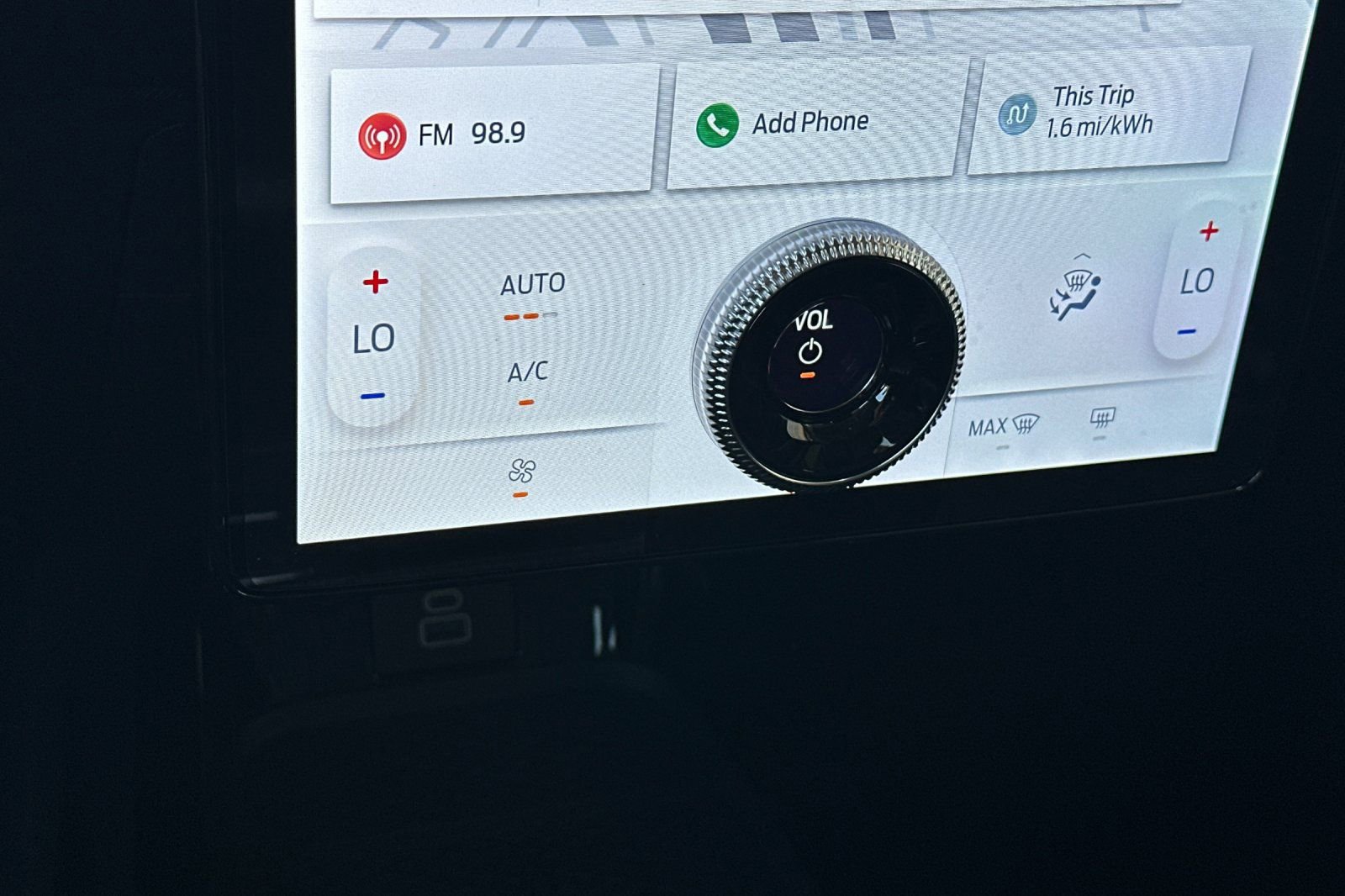 New 2026 Ford Mustang Mach-E Select w/ Interior Protection Package image 20