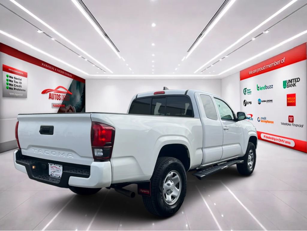 Used 2021 Toyota Tacoma SR image 8