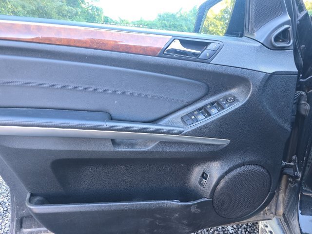 Used 2011 Mercedes-Benz ML 350 2WD image 23