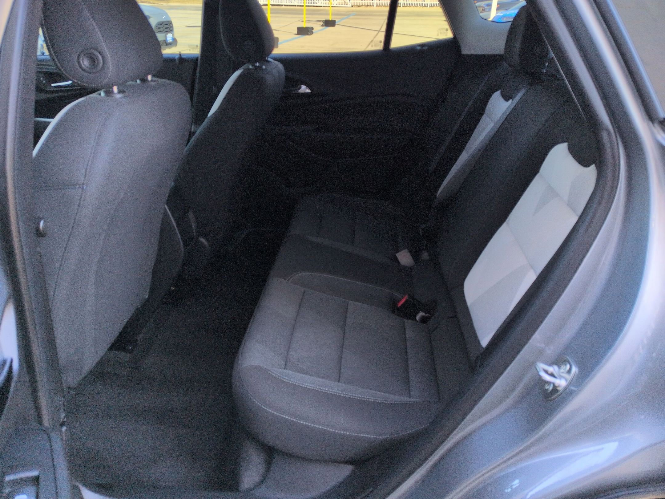 Used 2024 Chevrolet Trax LS w/ LS Convenience Package image 21