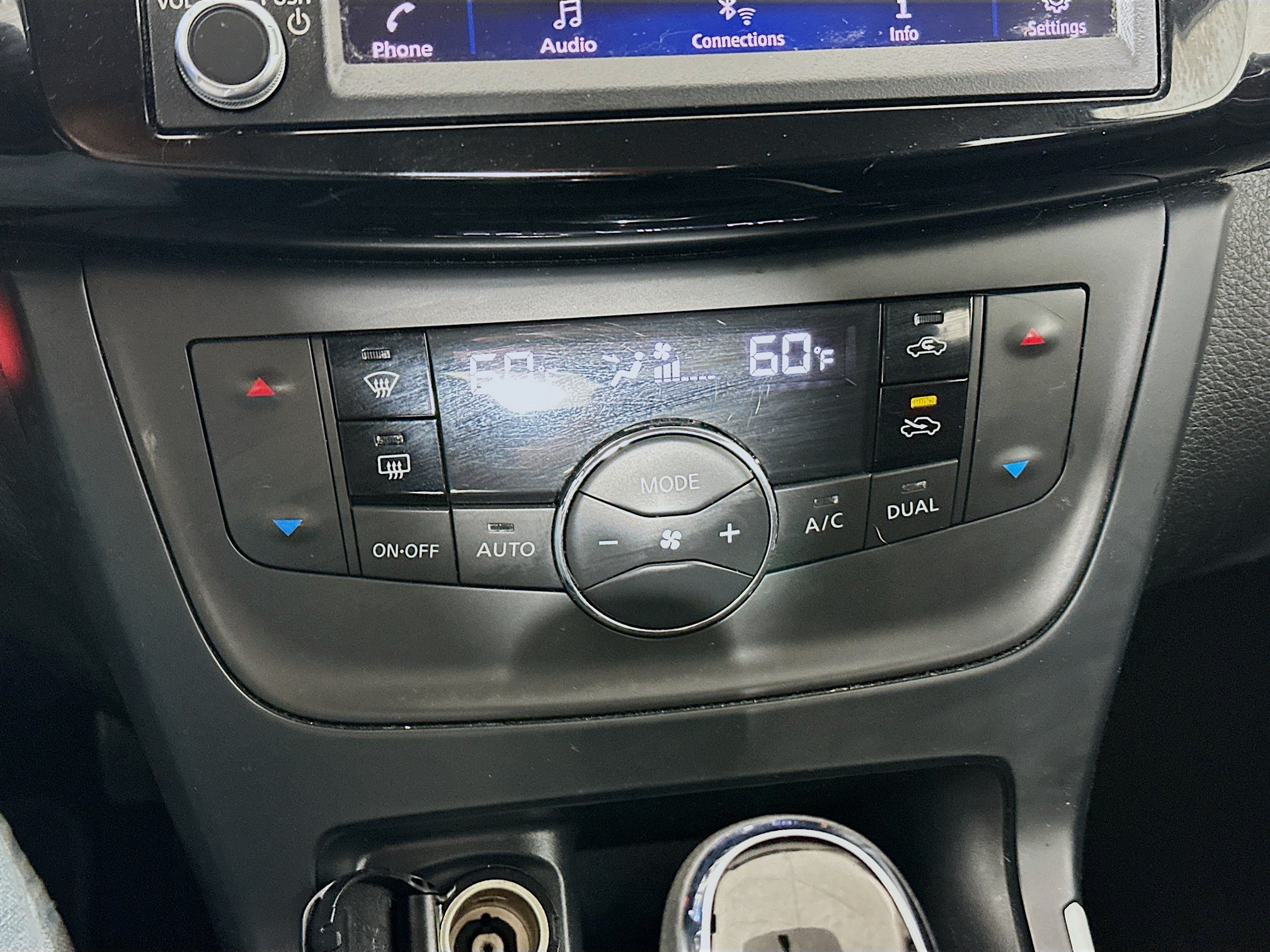 Used 2019 Nissan Sentra SV FWD image 22