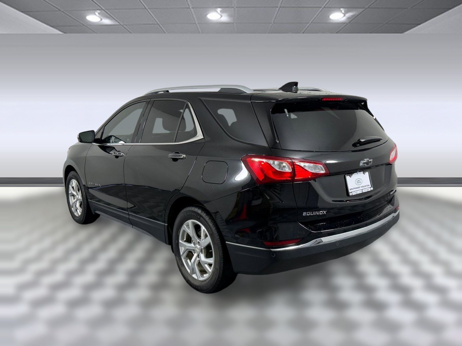 Used 2020 Chevrolet Equinox Premier FWD image 3