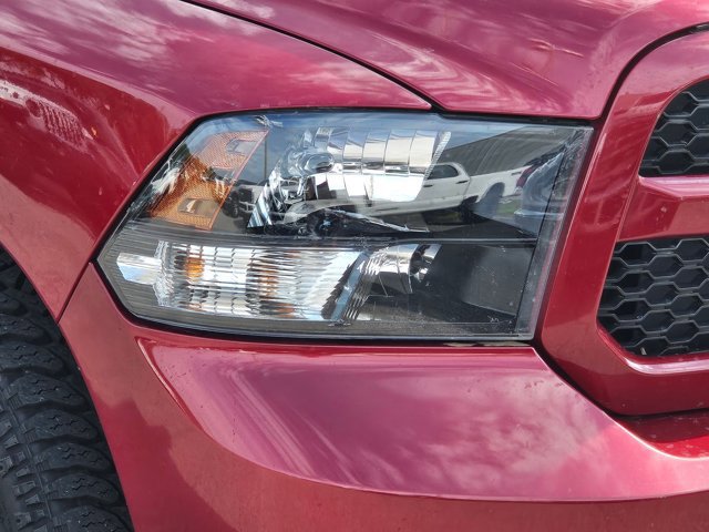 Used 2014 RAM 1500 Express RWD image 7