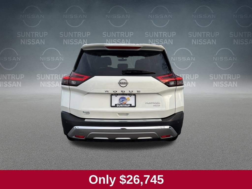 Used 2023 Nissan Rogue Platinum w/ Platinum Premium Package image 4