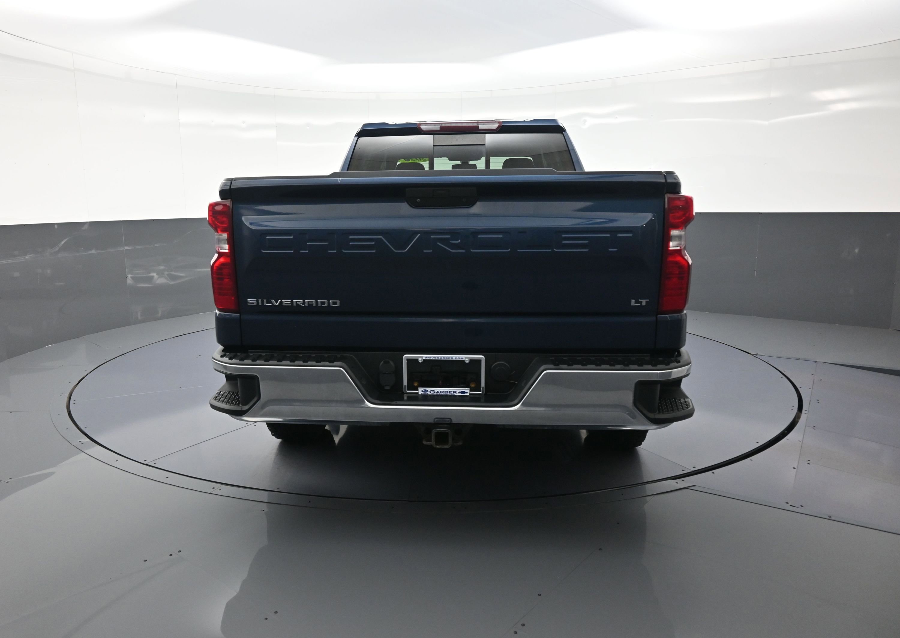 Used 2020 Chevrolet Silverado 1500 LT w/ Convenience Package image 4