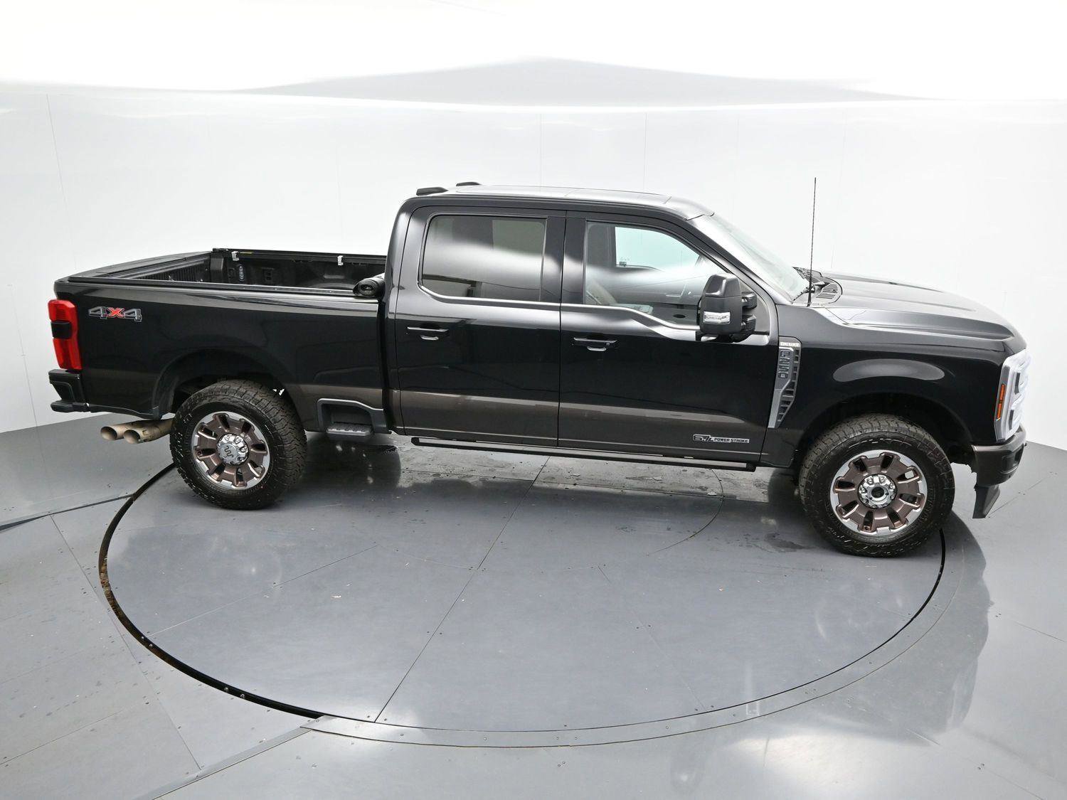 Used 2024 Ford F250 King Ranch image 44