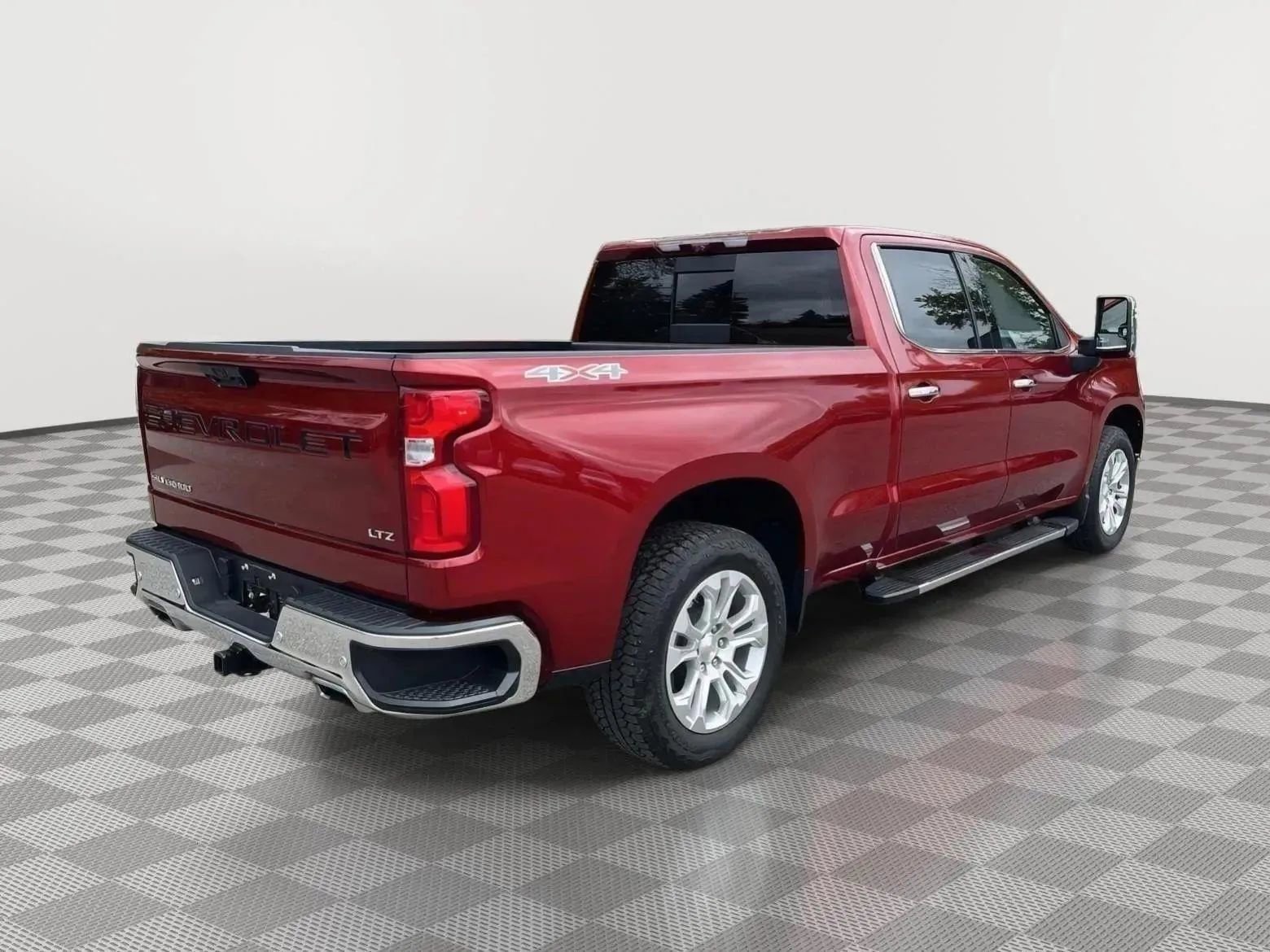 Used 2023 Chevrolet Silverado 1500 LTZ w/ Technology Package image 8