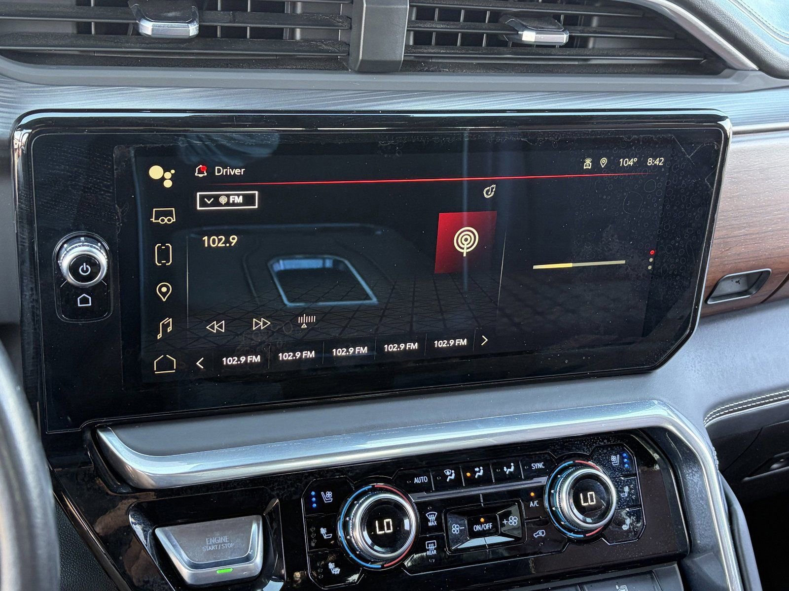 Certified 2022 GMC Sierra 1500 Denali Ultimate AWD/4WD image 28