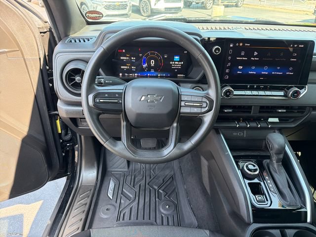 Certified 2024 Chevrolet Colorado Trail Boss w/ Technology Package AWD/4WD image 13