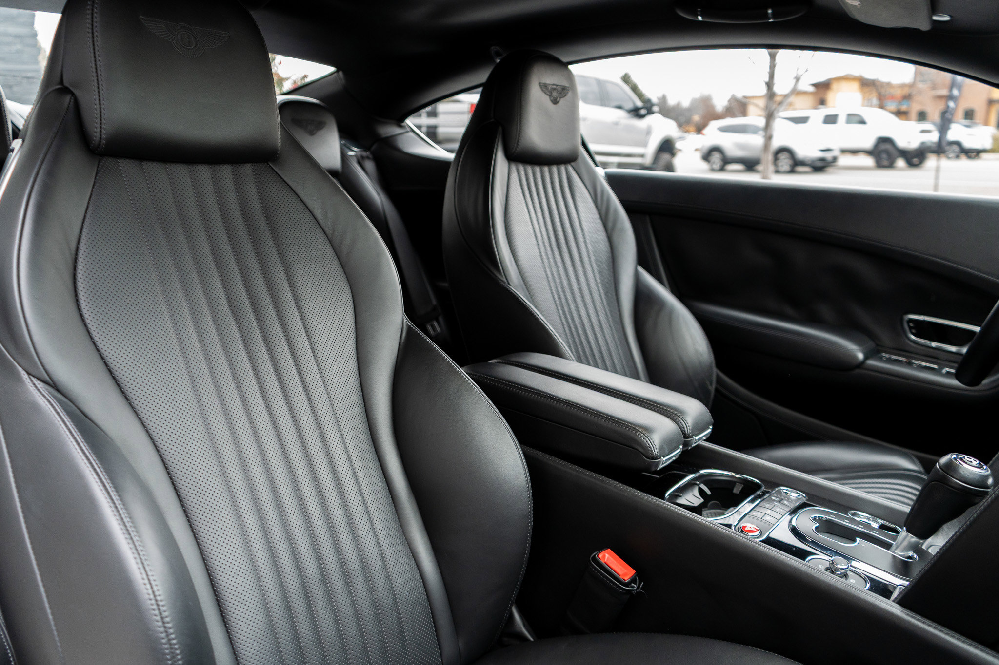 Used 2016 Bentley Continental GT image 9