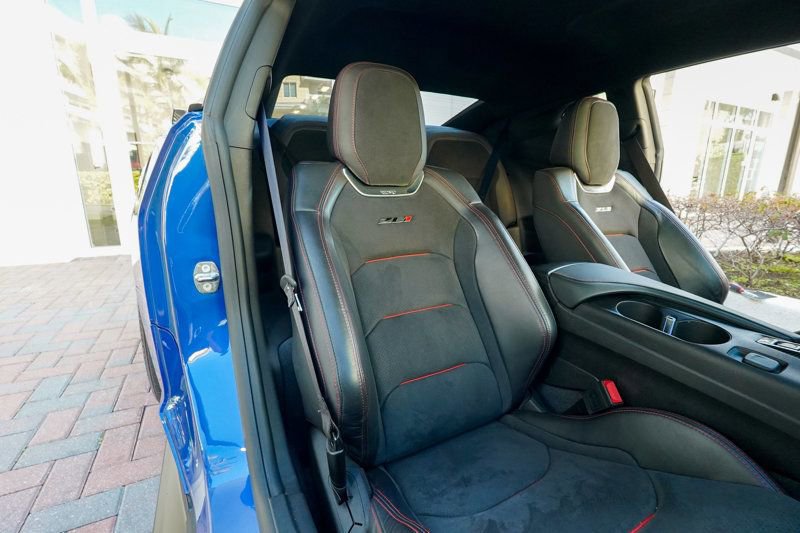 Used 2019 Chevrolet Camaro ZL1 image 83