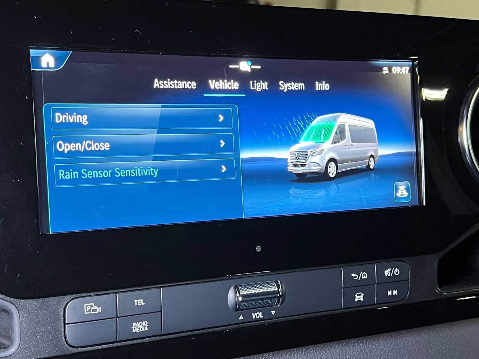 Used 2026 Mercedes-Benz Sprinter 2500 image 40