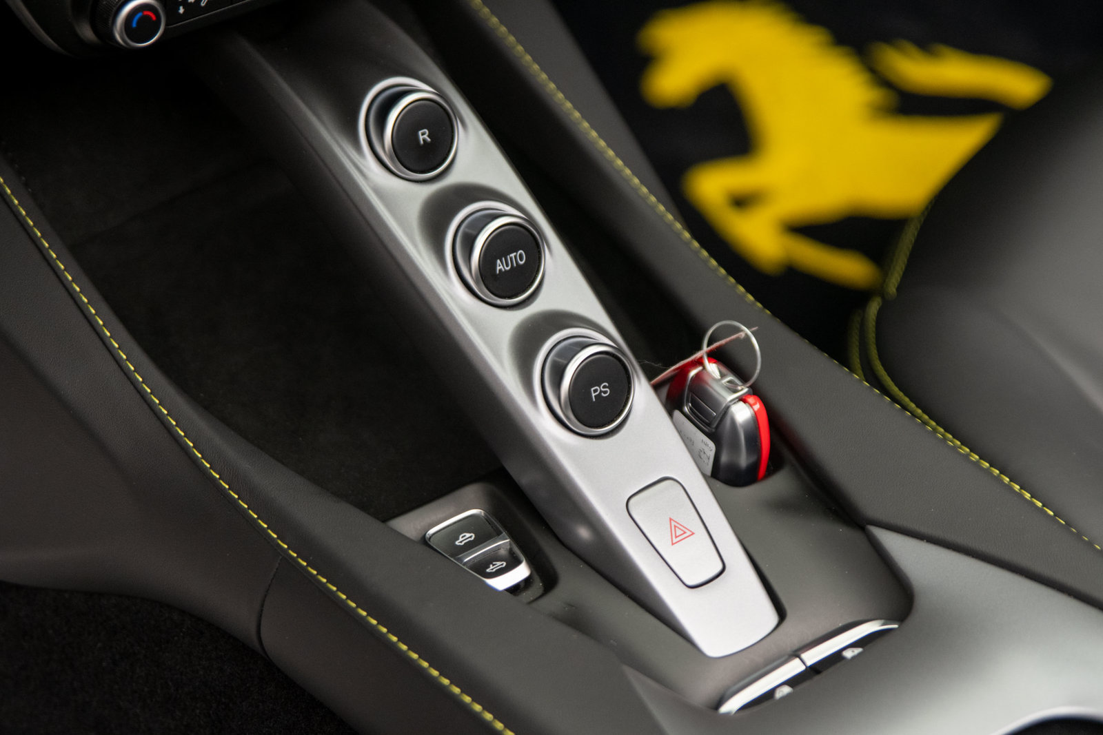 Used 2023 Ferrari Portofino M RWD image 29