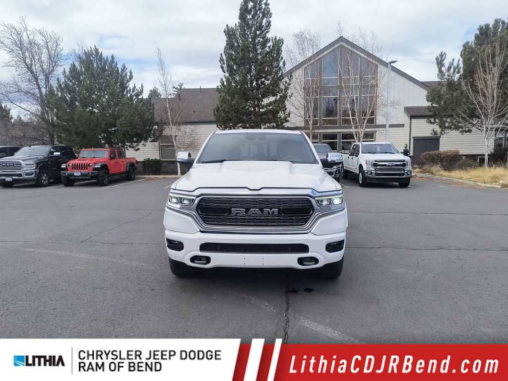Used 2022 RAM 1500 Limited w/ Body-Colour Bumper Group