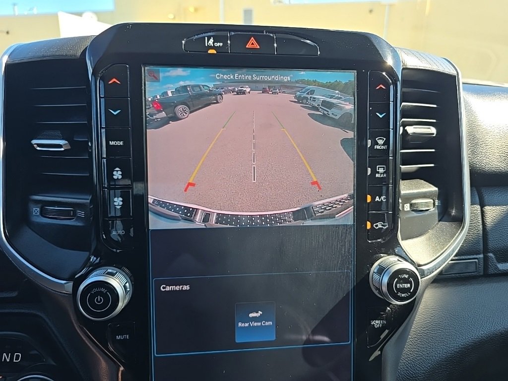 Certified 2025 RAM 1500 Big Horn image 28