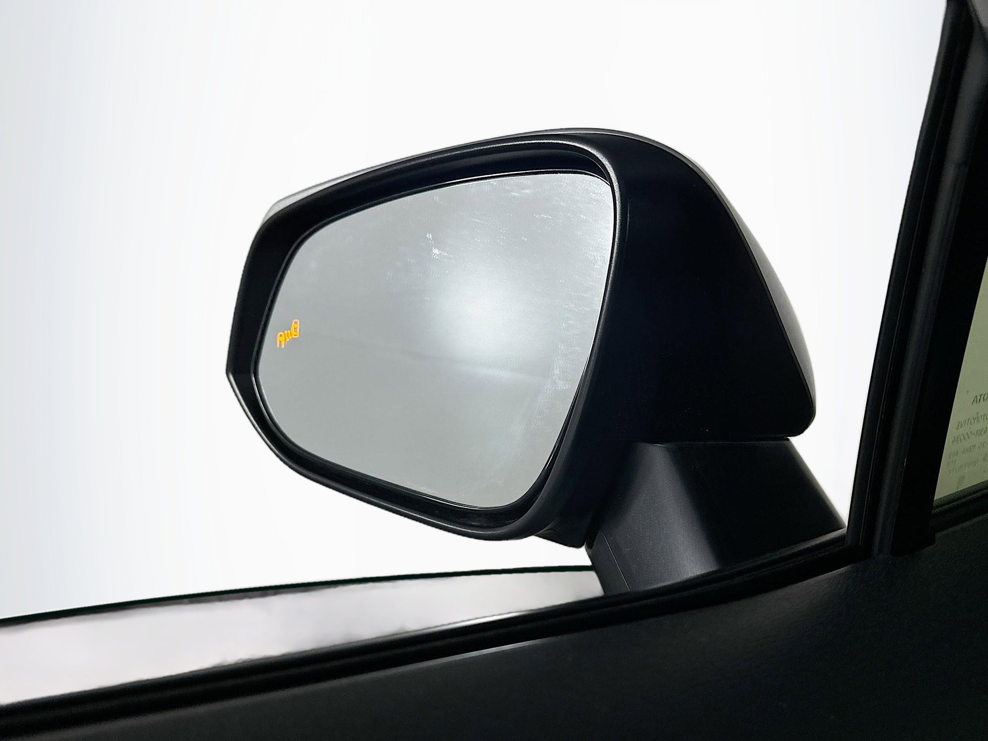 Used 2025 Toyota RAV4 XLE image 16