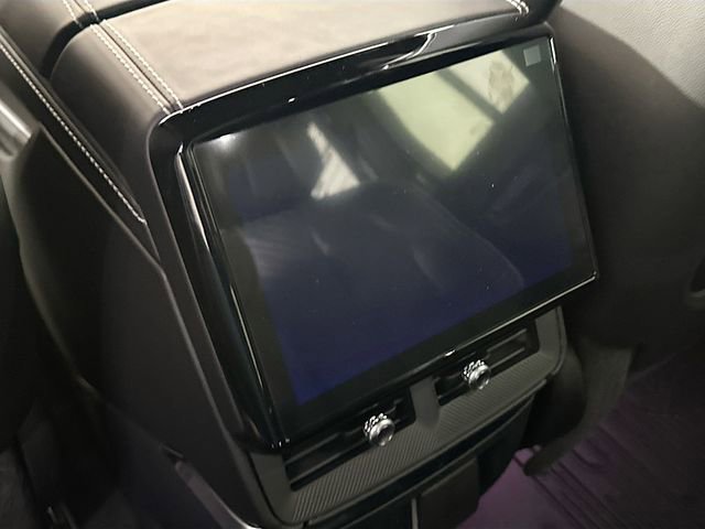 New 2026 Cadillac Vistiq Platinum image 15