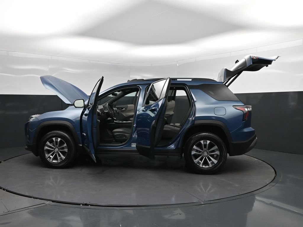 New 2027 Chevrolet Equinox LT w/ Convenience Package II FWD image 46