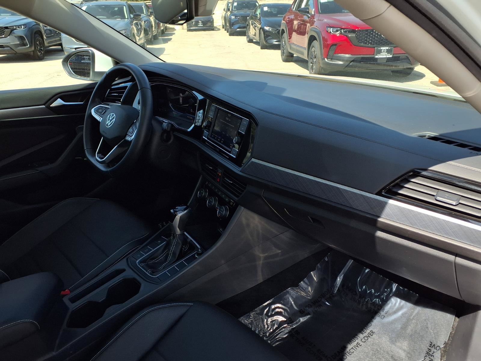 Used 2023 Volkswagen Jetta SE w/ Panoramic Sunroof Package FWD image 25