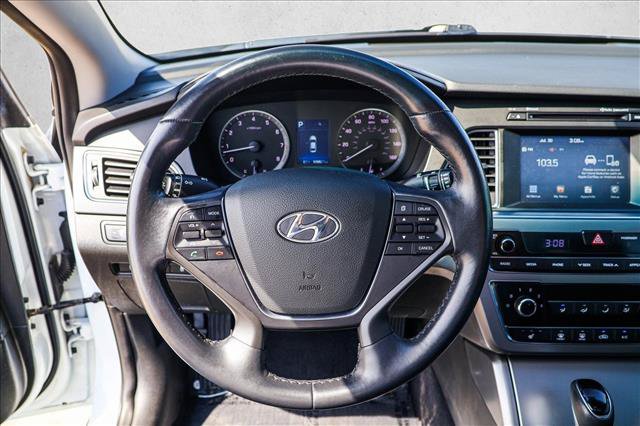Used 2017 Hyundai Sonata Sport w/ Value Edition Package 02 FWD image 13