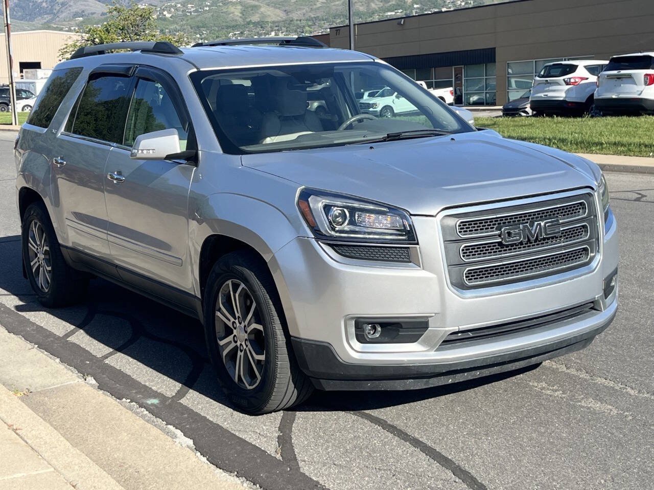 Used 2016 GMC Acadia SLT AWD/4WD image 6